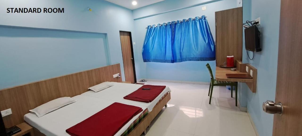 Hotel Aaditya Palace Bhusāwal Kültér fotó